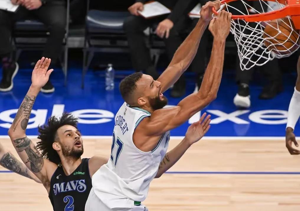 九游娱乐app下载-关于独行侠客场负鹈鹕,东契奇全场失误过多导致失利的信息