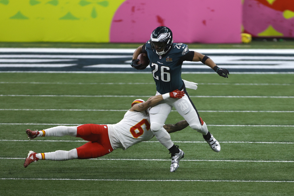 九游游戏-雄鹿队主场大胜老鹰,莲花座神射手葛拉茨秀的简单介绍