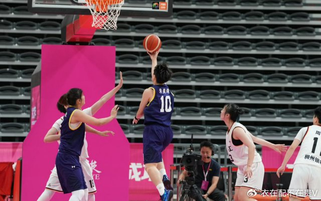 九游娱乐首页-辽宁女篮势不可挡，实现完美胜利