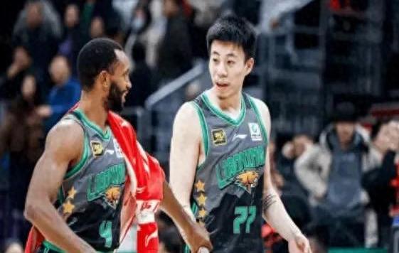 包含CBA夏季联赛继续进行,球队实力崭露头角的词条 包含CBA夏季联赛继续进行,球队实力崭露头角的词条