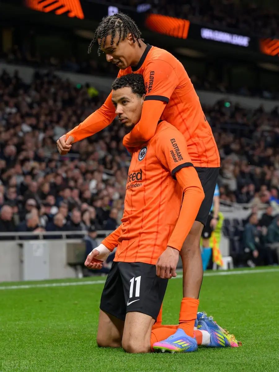 欧国联赛半决赛即将开打，球队备战热火朝天的简单介绍