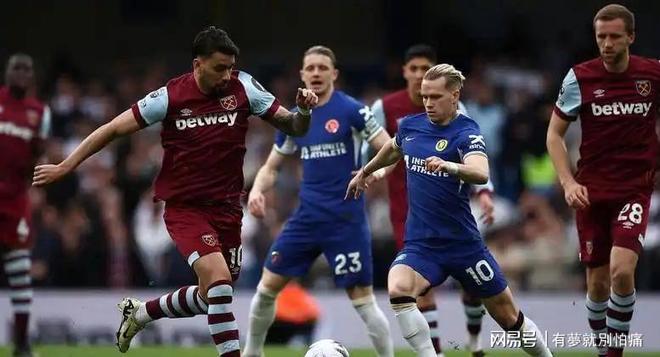 九游娱乐入口-切尔西签下美国国脚，提升后防实力