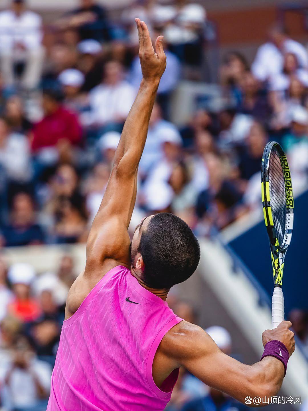 澳网碾压温网，阿尔卡拉斯刷新纪录的简单介绍